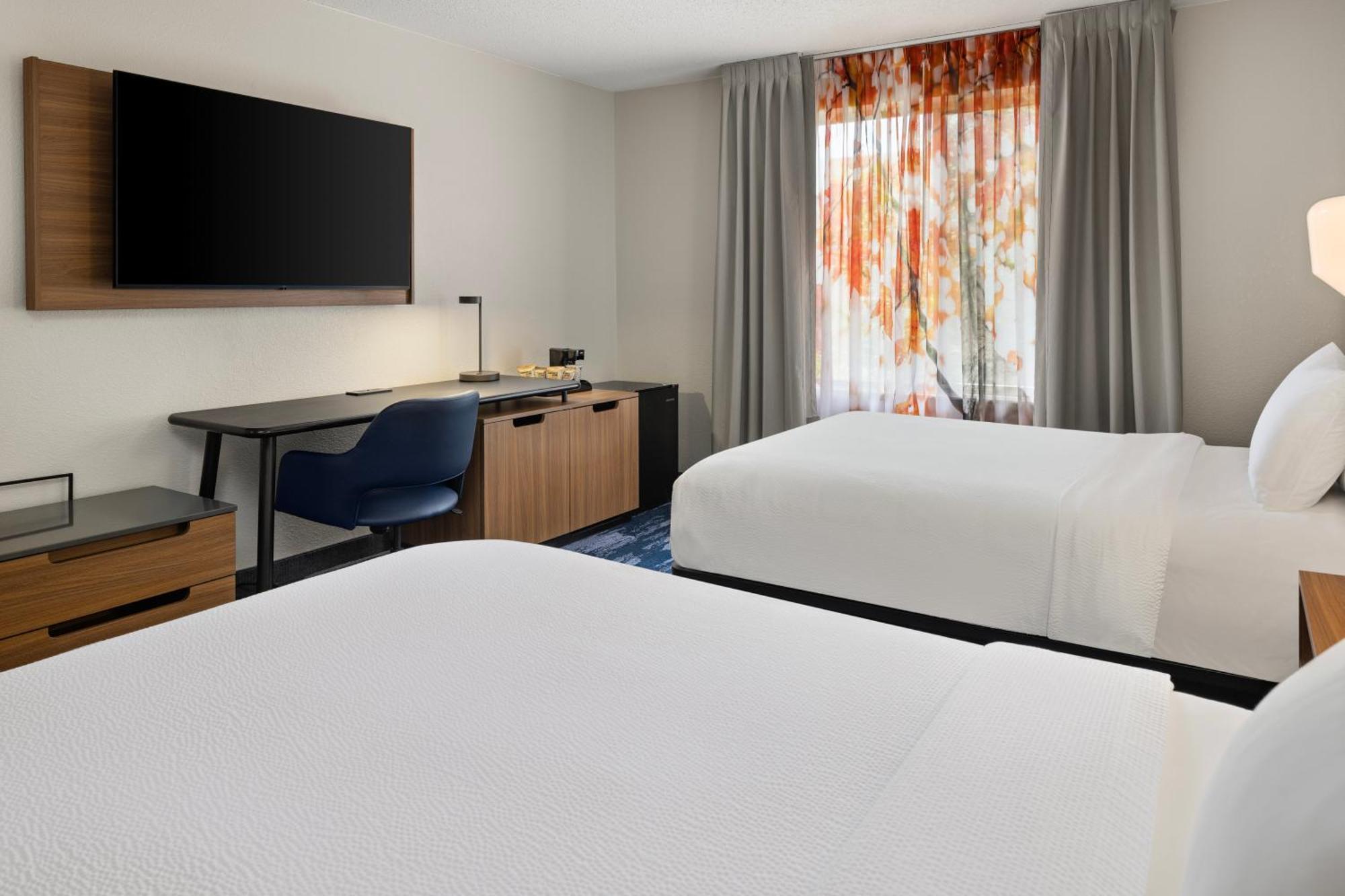 Fairfield Inn & Suites By Marriott Columbus East Reynoldsburg Exterior photo