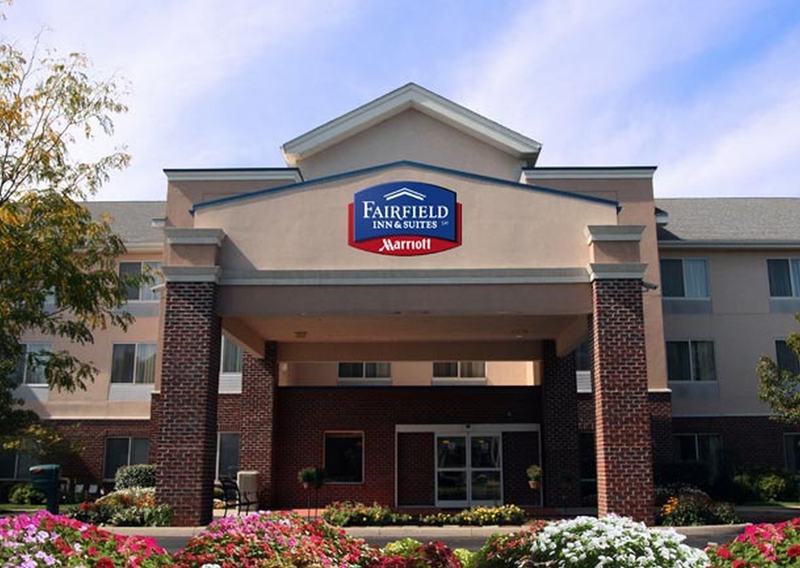 Fairfield Inn & Suites By Marriott Columbus East Reynoldsburg Exterior photo